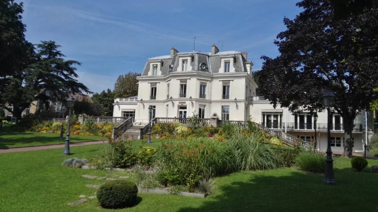 Projection d’un film sur l’ « Histoire de Chaville » le 5 novembre 2025